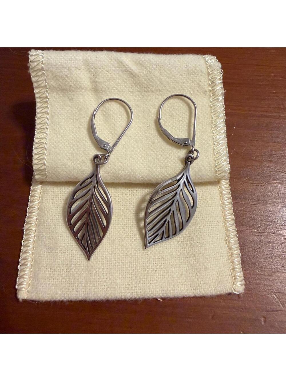 RETIRED James Avery Sterling Silver Open Leaf Dangle Earrings | Leverback
